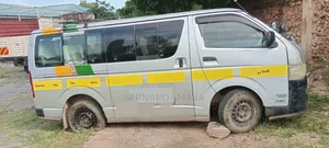 Toyota HiAce 2010 Grey