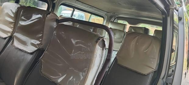 Toyota HiAce 2010 Grey - thumbnail 5