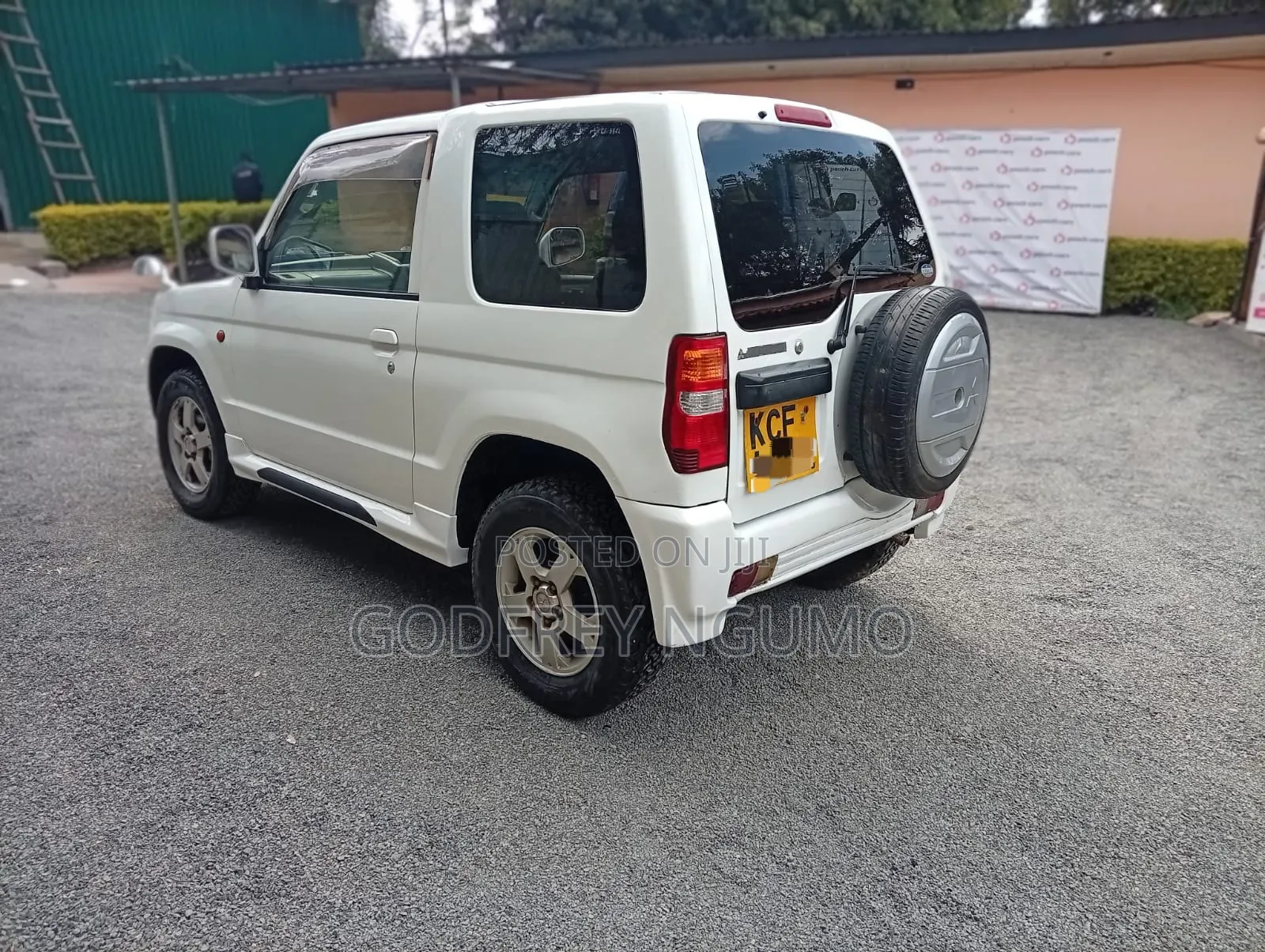 Mitsubishi Pajero Mini 2008 White