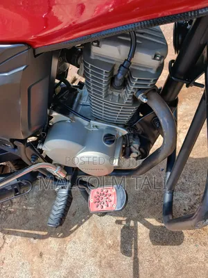 Honda XL 125 2023 Red