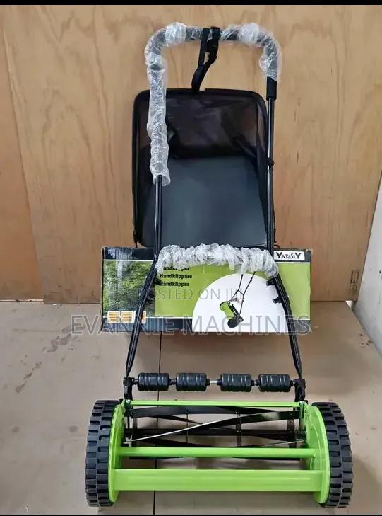 Manual Lawn Mower 16 "
