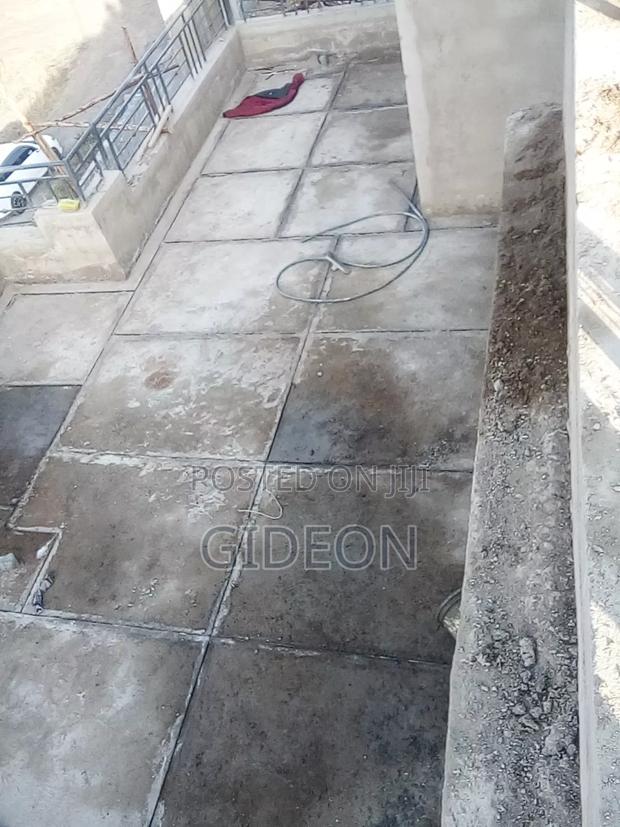 Good God Construction Terrazzo - thumbnail 3