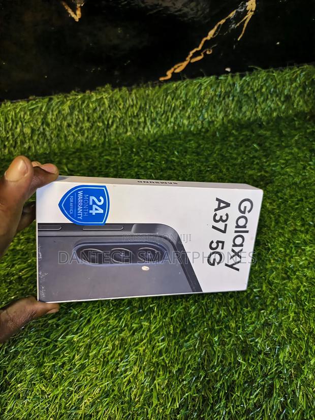 New Samsung Galaxy A37 256 GB Black - thumbnail 4