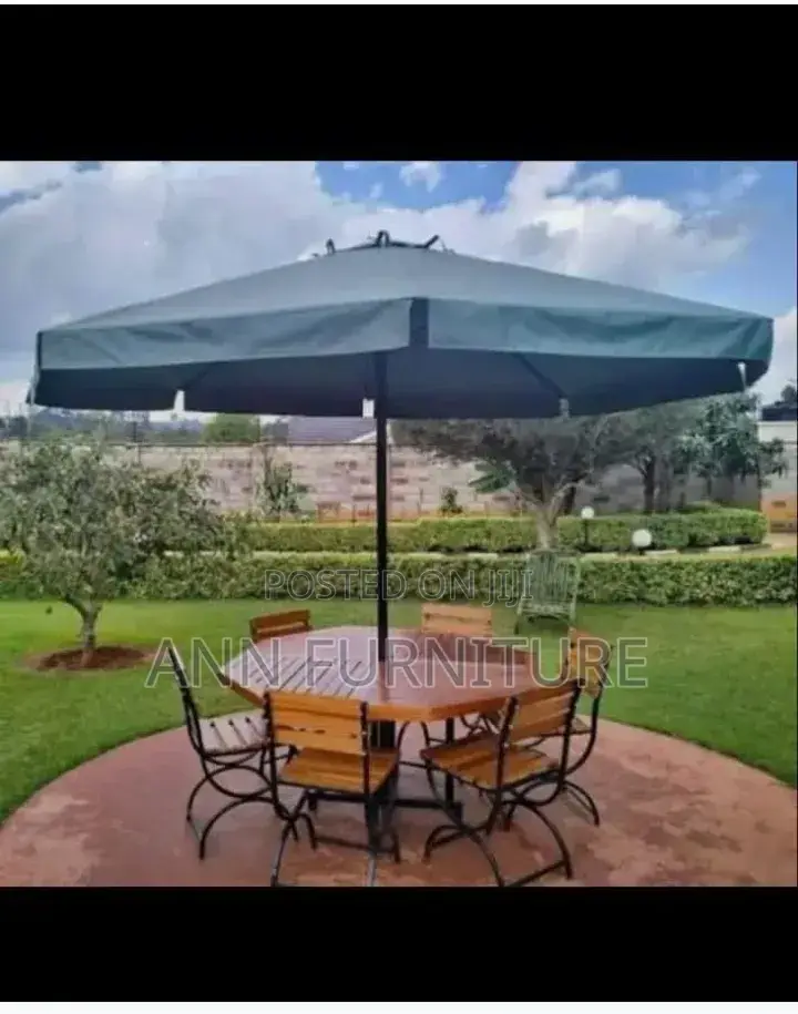 Umbrella Garden Table