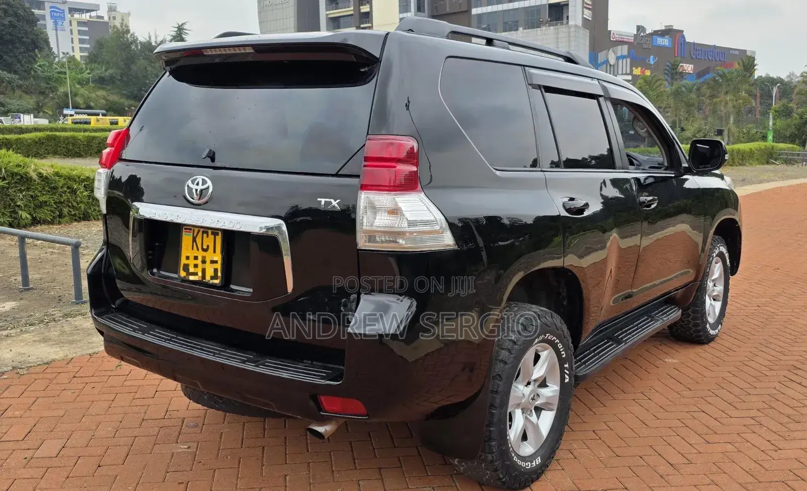 Toyota Land Cruiser Prado 2012 Black