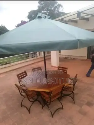 Umbrella Garden Table