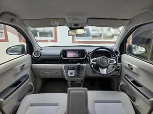 Toyota Passo 2019 Silver