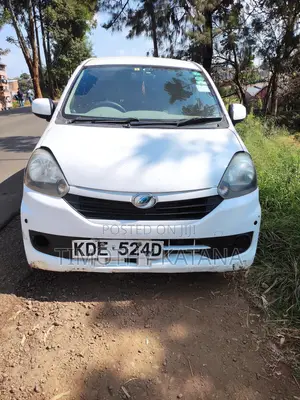 Daihatsu Mira 2014 White