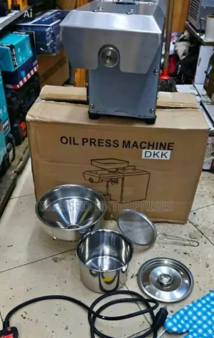 New Arrival Oil Press Machine/Imported Oil Press