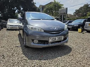 Toyota Wish 2014 Gray