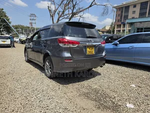 Toyota Wish 2014 Gray