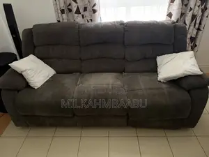 Recliner Seats