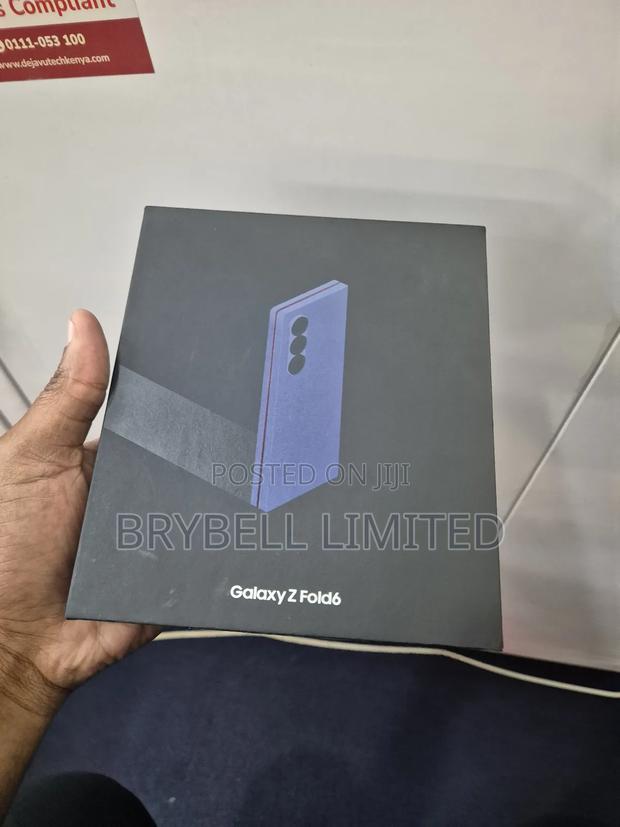 New Samsung Galaxy Z Fold6 256 GB Blue - thumbnail 2
