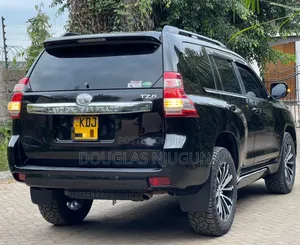 Toyota Land Cruiser Prado 2016 Black