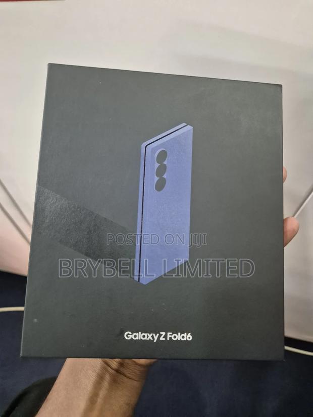 New Samsung Galaxy Z Fold6 256 GB Blue - thumbnail 4