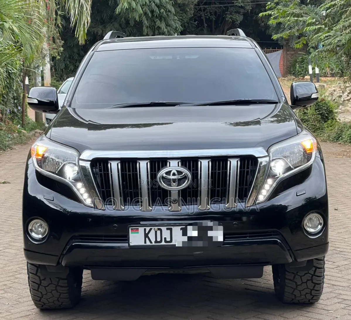Toyota Land Cruiser Prado 2016 Black