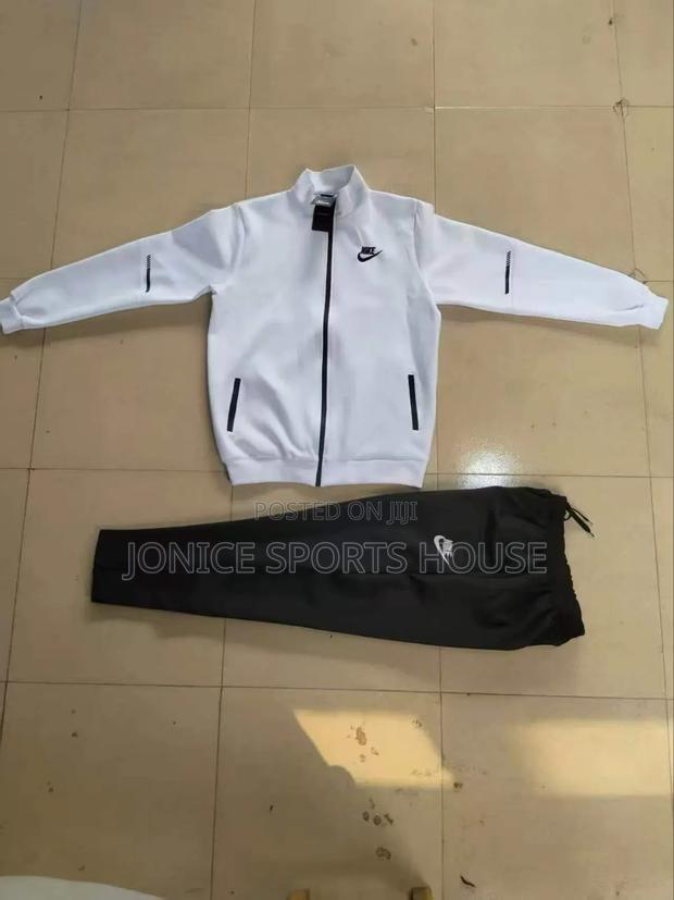 Nike Quality Tracks - main view