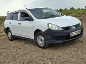 Nissan Advan 2015 White