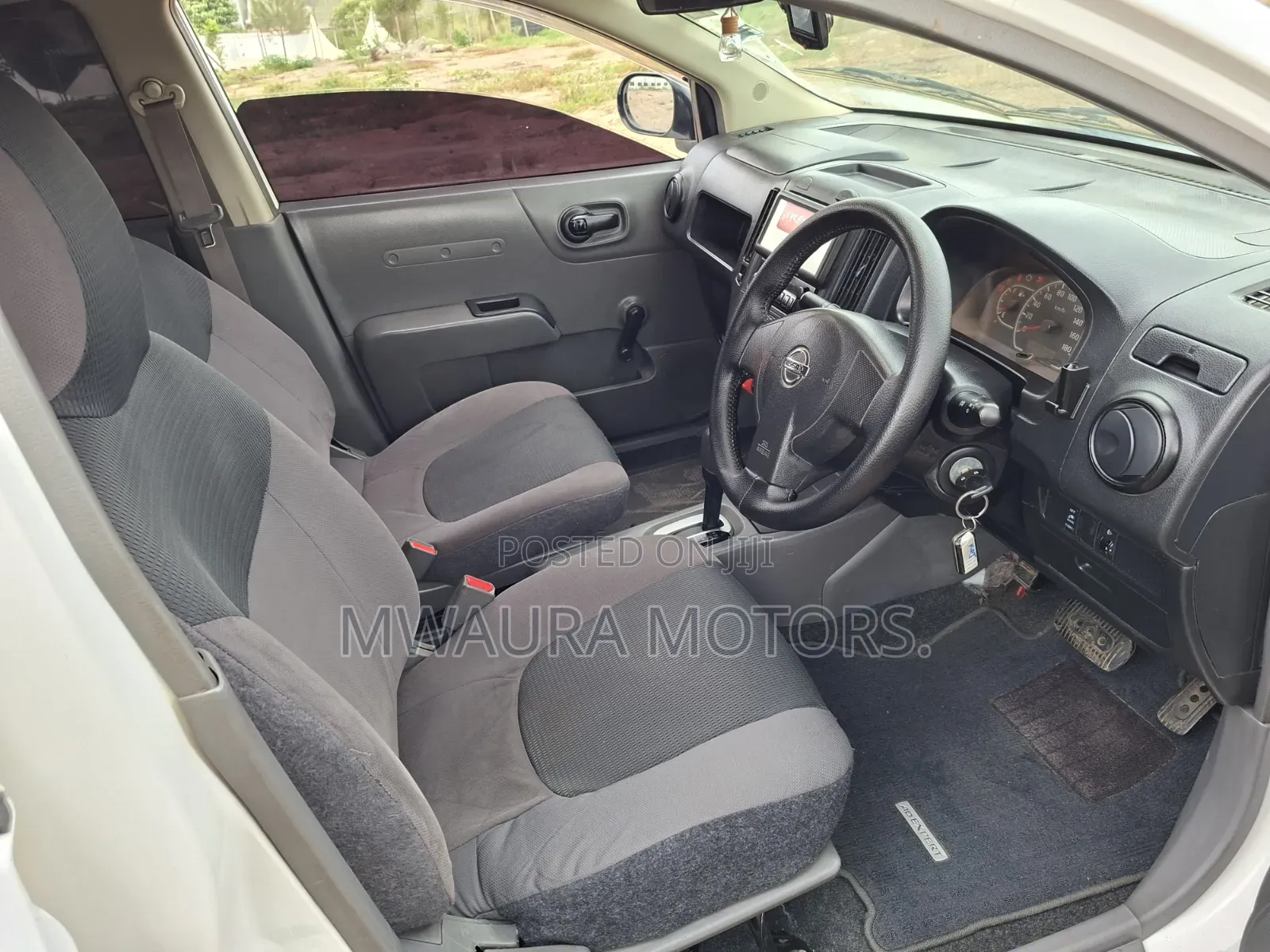 Nissan Advan 2015 White