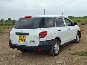 Nissan Advan 2015 White