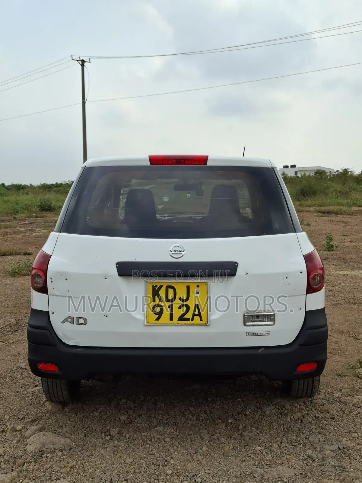 Nissan Advan 2015 White