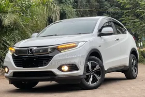 Honda Vezel 2019 White