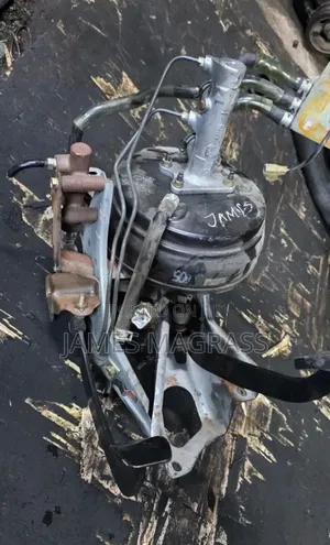 Toyota 5l Brake Booster