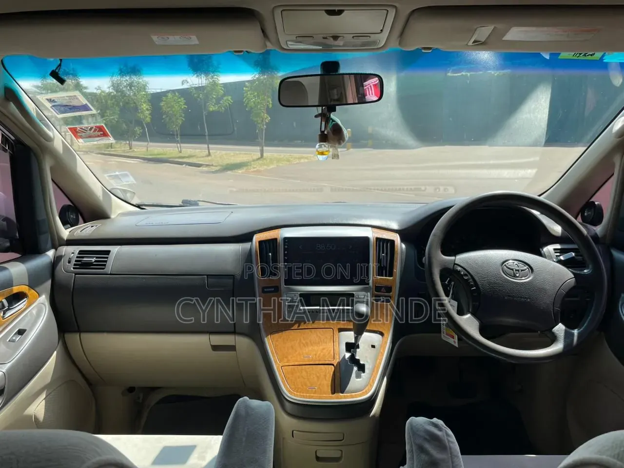 Toyota Alphard 2008 Silver