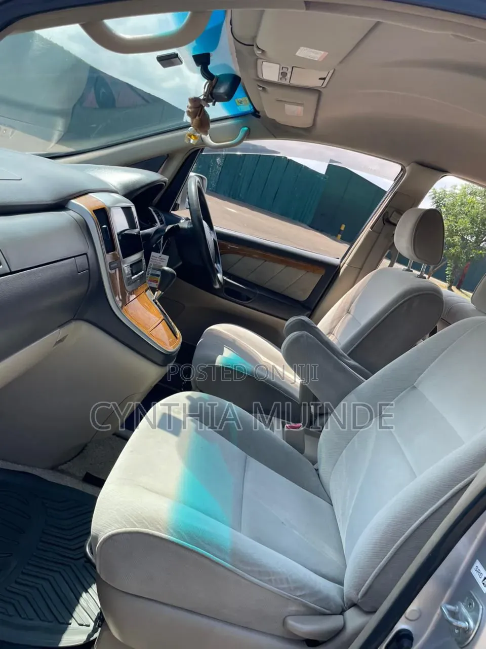 Toyota Alphard 2008 Silver
