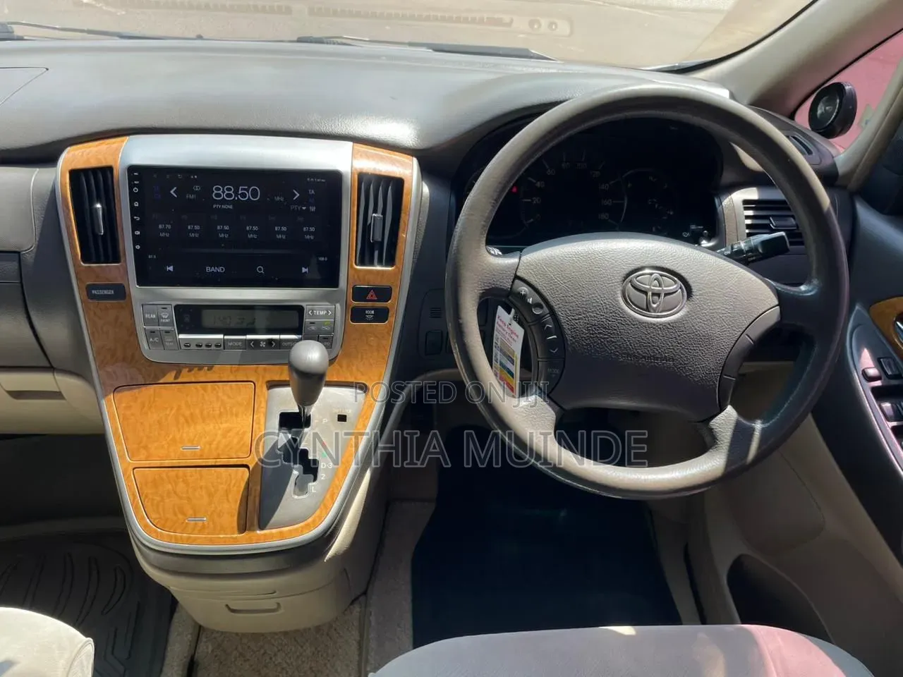 Toyota Alphard 2008 Silver