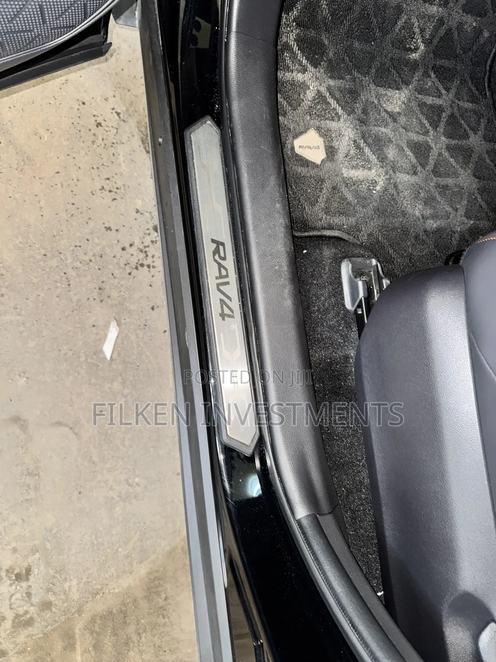 Toyota RAV4 Adventure AWD 2020 Black