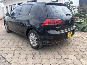 Volkswagen Golf 2016 Black