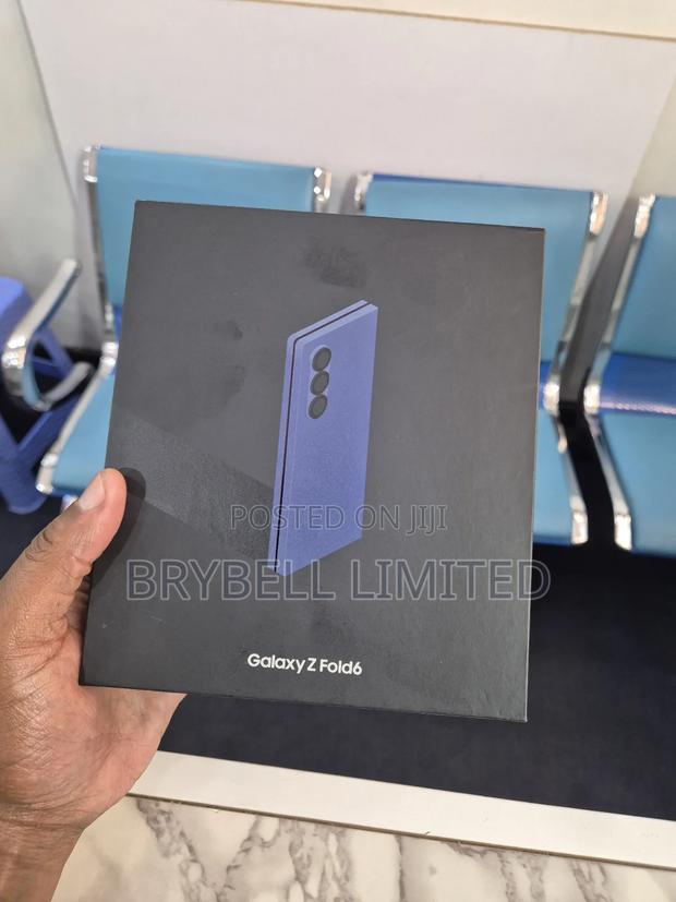 New Samsung Galaxy Z Fold6 256 GB Blue - thumbnail 2