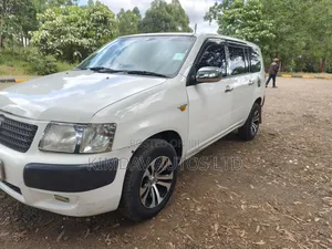 Toyota Succeed 2013 White