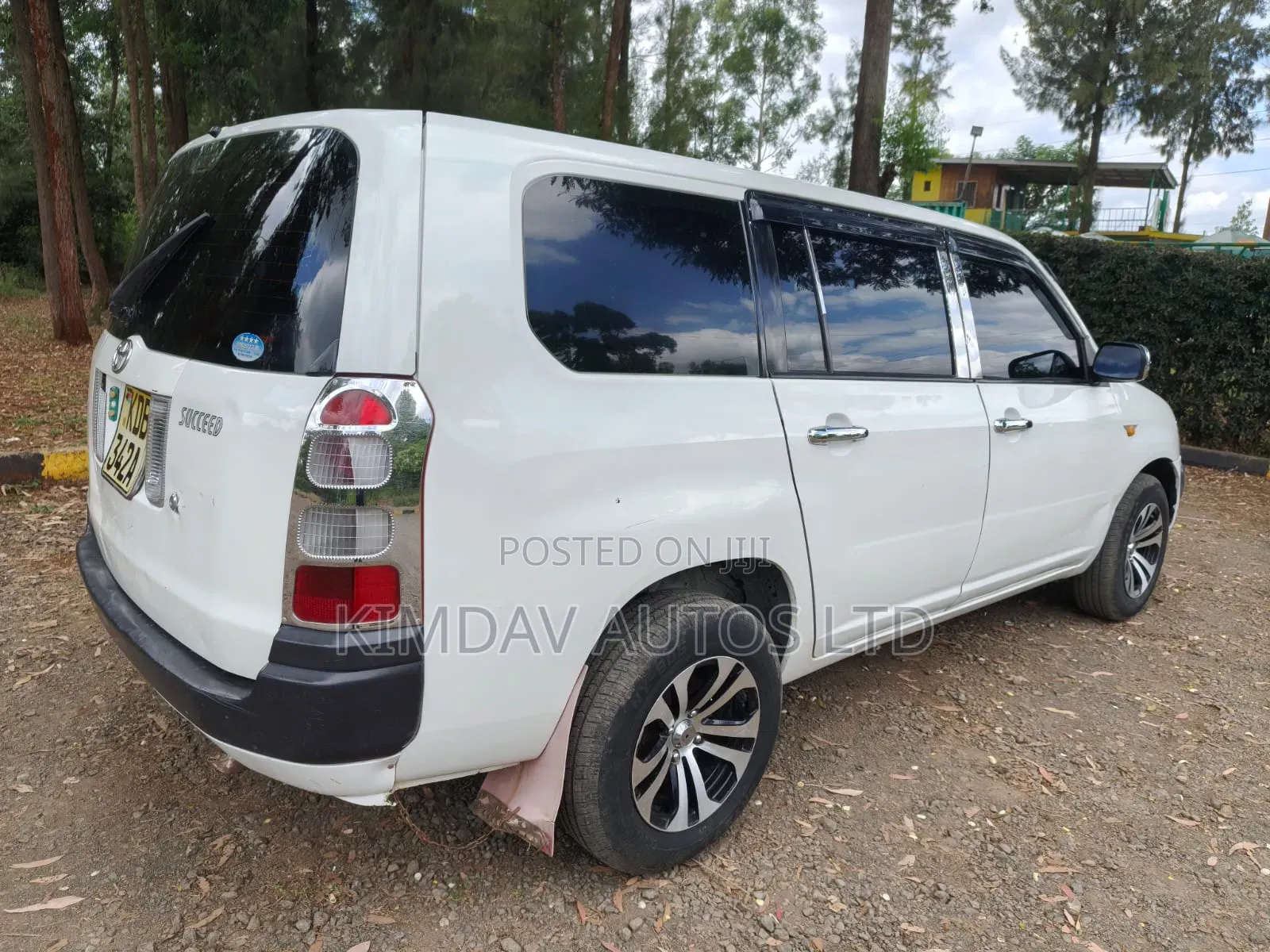 Toyota Succeed 2013 White