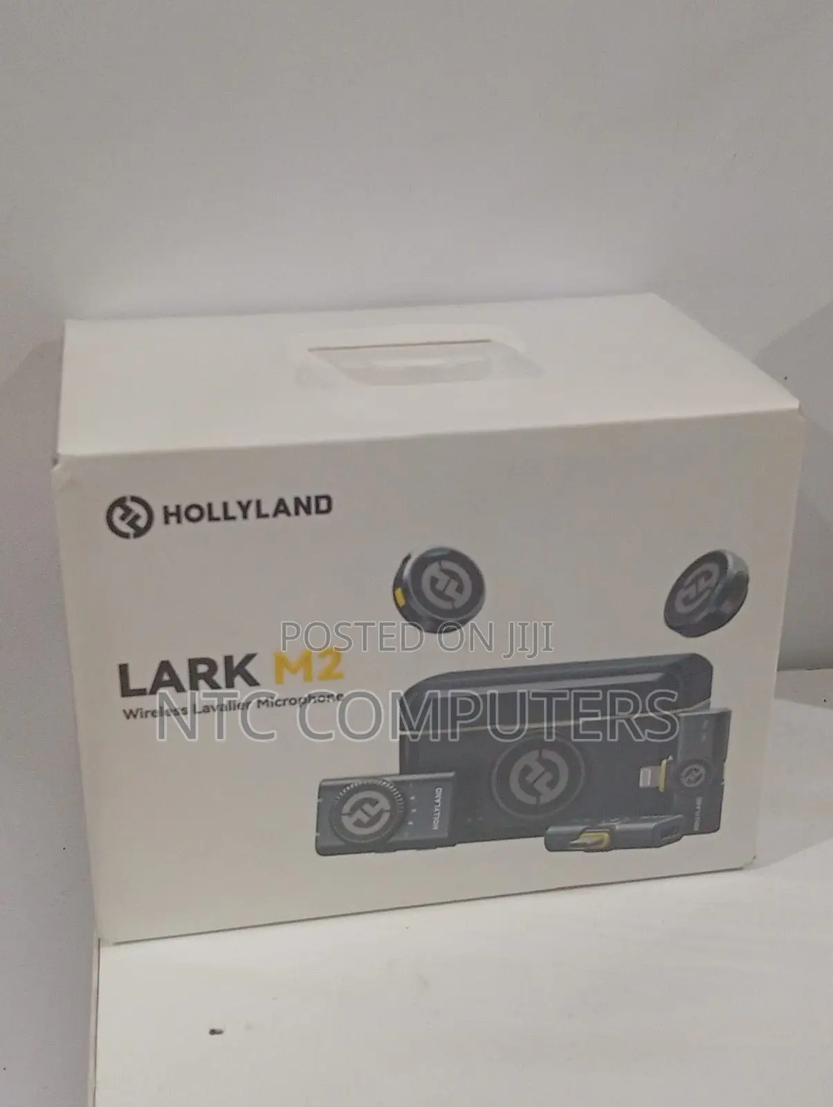 Hollyland Lark M2 Wireless Lavalier Microphone