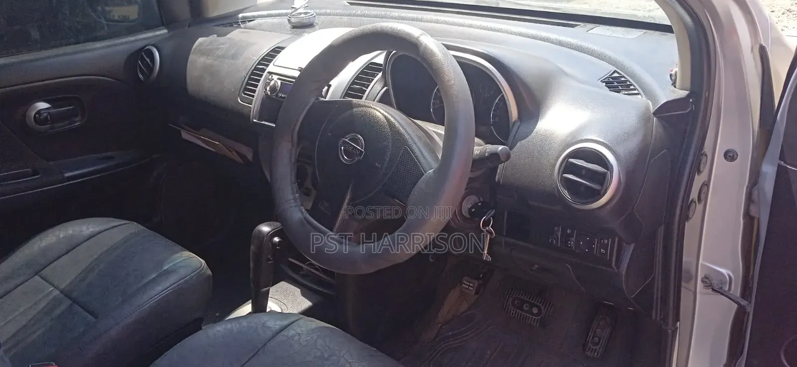 Nissan Note 2010 Silver