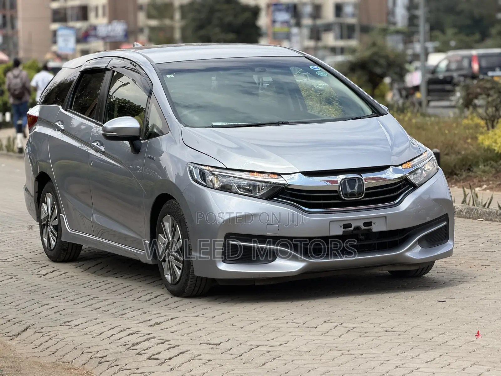 Honda Fit Shuttle 2019 Silver