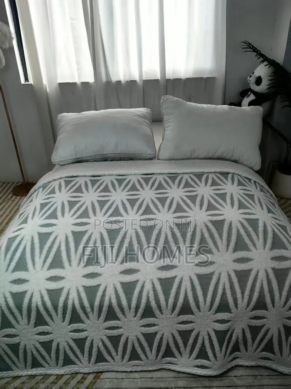 Cozy Woolen/Sherpa/Fleece Throw Blankets | 200x230cm