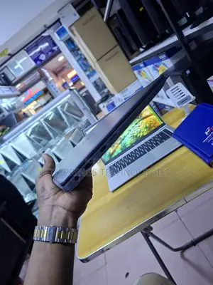 Laptop Dell 8GB Intel Core i5 SSD 256GB