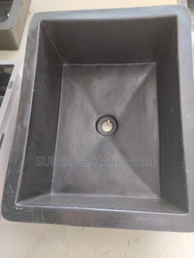 Black Laboratory Sink