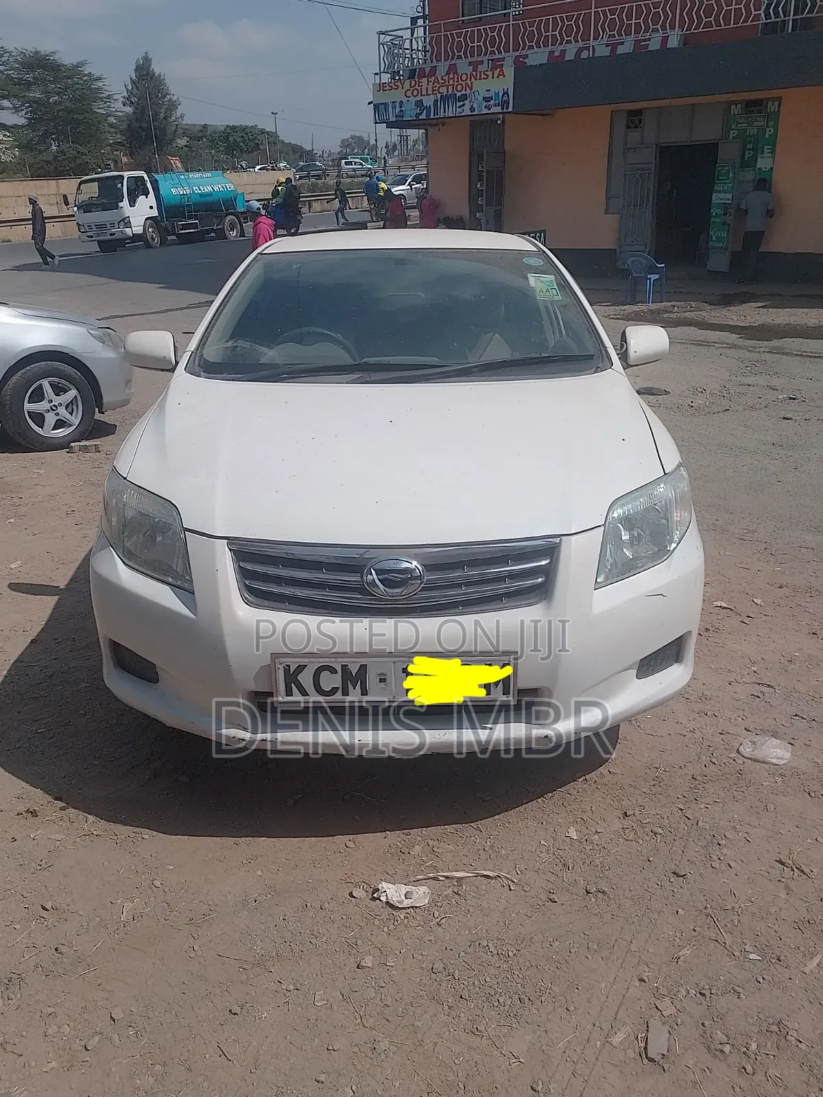 Toyota Axio 2011 White