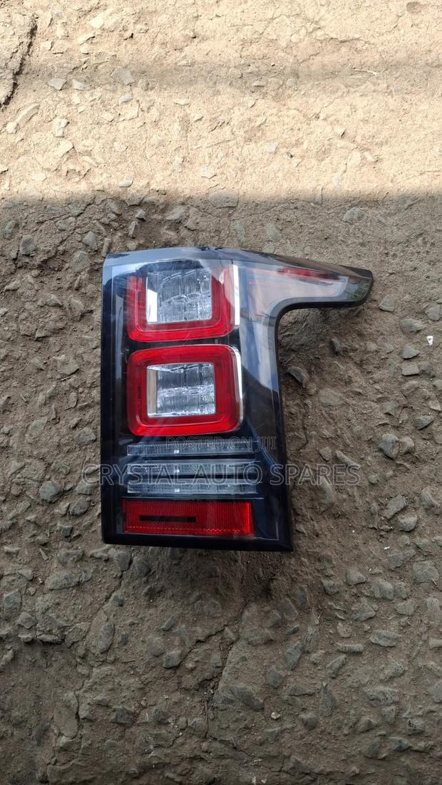 Range Rover Vogue Taillight - thumbnail 3