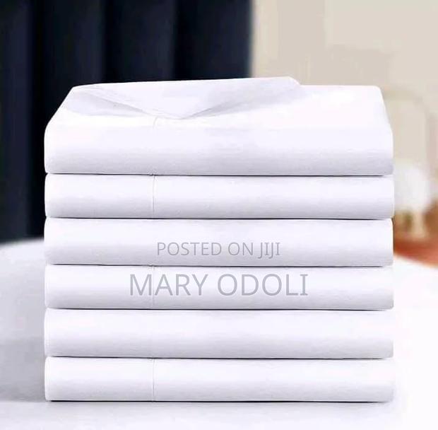 100% Plain White Cotton Bedsheets - thumbnail 2