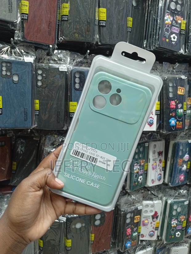 Mint Green Matte Silicone Protective Case - thumbnail 2