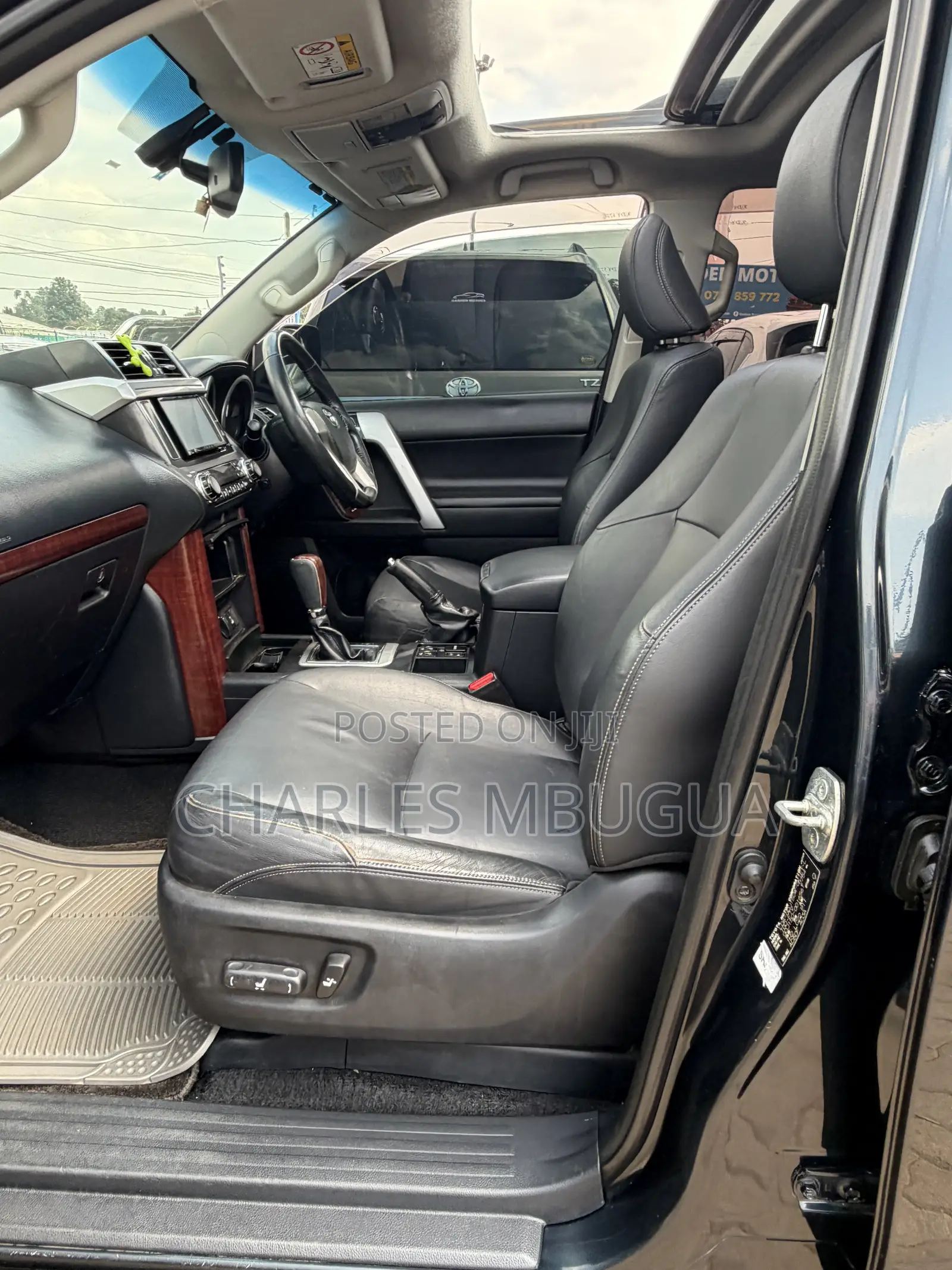 Toyota Land Cruiser Prado 2016 Black