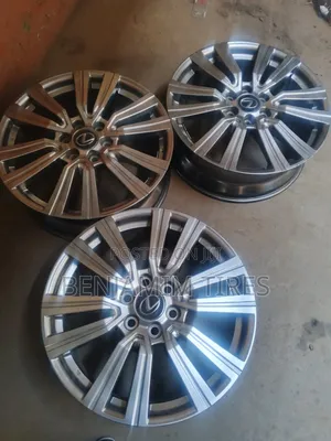 Original Rims Sizes 22 Inch for Lexus 300 Series Set