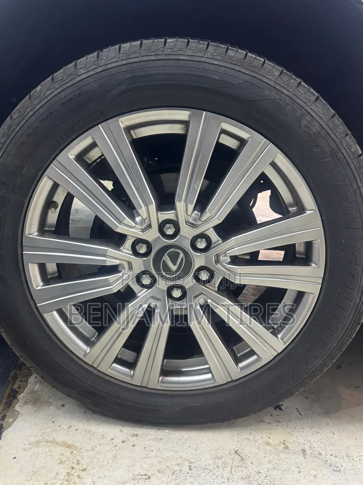 Original Rims Sizes 22 Inch for Lexus 300 Series Set