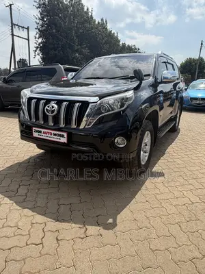 Toyota Land Cruiser Prado 2.8 D-4D 2015 Black