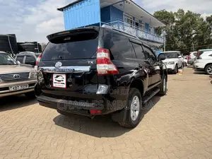 Toyota Land Cruiser Prado 2.8 D-4D 2015 Black